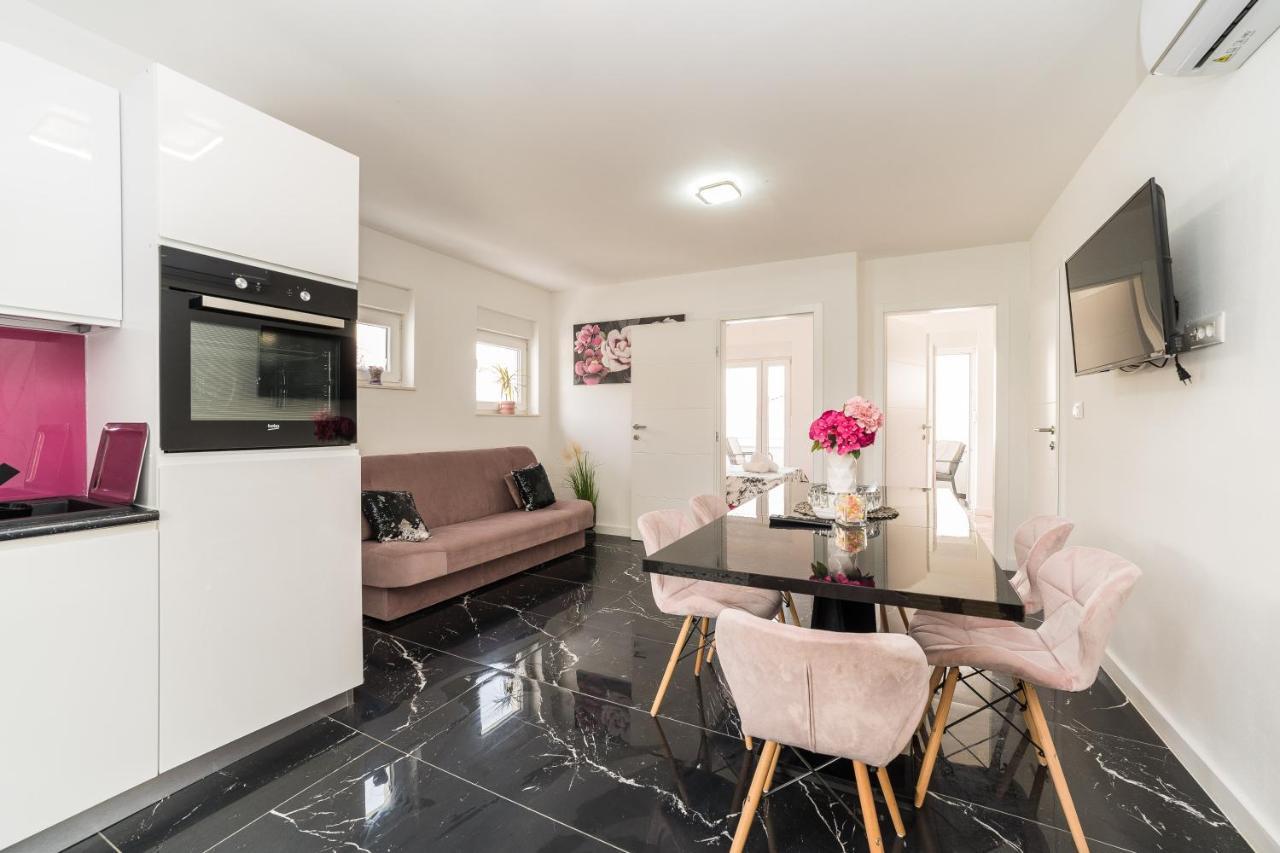 Holiday House Dominik Apartments Sveti Petar  Room photo